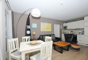Strandhaus Mönchgut – strandnahe Ferienwohnung mit eigener Terrasse - Strandhaus Mönchgut FeWo 02