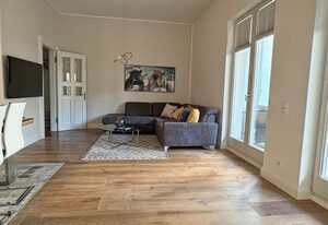 FIRST Sellin – Pool und Sauna mit Meerblick, direkt an der Seebrücke - FIRST Sellin FeWo 2.3