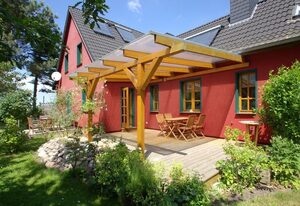 Ferienhaus Utkiek – strandnahe, schicke FeWo mit Terrasse - Ferienwohnung Silas