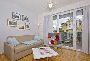 Villa Karola – Balkon, gratis Nutzung vom AHOI Erlebnisbad und Sauna - Villa Karola FeWo 04