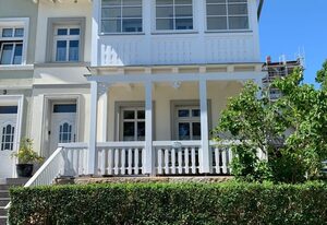 Villa Rosengarten - Ferienwohnung Baumhaus mit Seeblick