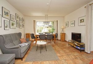 Landhaus Wildrose – Großzügige Ferienwohnung mit Terrasse und Garten im ruhigen Landhaus Wildrose