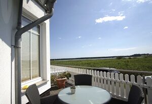 rügenreif Ferienwohnungen – Schicke Ferienwohnung mit Meerblick - rügenreif Ferienwohnung Nr. 04