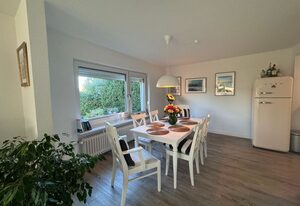 Ferienhaus Astrid - Modernes Ferienhaus in Strandnähe