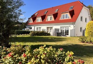 Fährhaus Nr. 14 – Haus mit Seeblick, gratis Sauna- und Schwimmbadnutzung - Fährhaus Sellin Nr.14