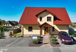 Ferienhaus De niege Wech – Schicke FeWo mit Terrasse, Schwimmbad&Sauna gratis - Haus De niege Wech FeWo 01