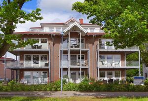 Hafenresidenz – hafennahe Ferienwohnung mit Meerblick - Hafenresidenz Lauterbach FeWo 2-3