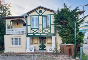 Villa Gustavia – Historische Villa Gustavia Ihr Feriendomizil in Sassnitz - FeWo Dwasiden