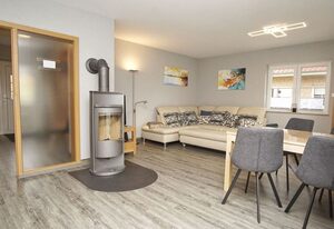 Ferienhaus Strandfeeling Glowe – Haus in toller Lage mit Garten, Terrasse und Kamin - Ferienhaus Strandfeeling