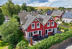 Ferienhaus TimpeTe – hafennahes Ferienhaus mit Terrasse und Meerblick - Ferienhaus TimpeTe Backbord