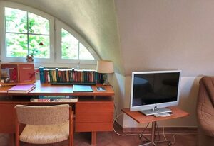 Fewo im Uhlenhuus - familiär und tierfreundlich – Ferienwohnung Uhlenhuus: Reetdachromantik mit Gartenterrasse & Carport