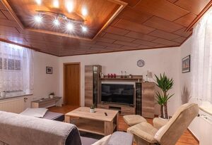 Ferienwohnung Am Kreidebach - zentral in Sagard – Ferienwohnung Am Kreidebach: Ihr Rückzugsort in Sagard, für 3 Personen