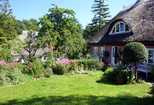 Im Feriengarten - Ferienwohnung EG