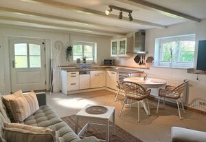 Ferienwohnung Alvine – Dubnitz bei Sassnitz - Doppelhaushälfte Alwine