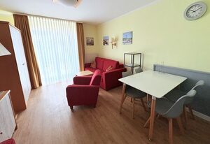 Fewo 12 im Haus Hühnergott - Toplage für Familien – Ferienwohnung 12 – Relaxen in Sellin, Balkon & nur 900 m zum Südstrand