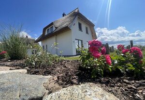 Ferienhaus "Rugard" in Dranske / Lancken – Ferienhaus Rugard mit Panoramasauna und Boddenblick in Dranske