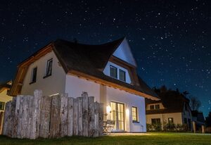 Ferienhaus "Rugard" in Dranske / Lancken – Ferienhaus Rugard mit Panoramasauna und Boddenblick in Dranske