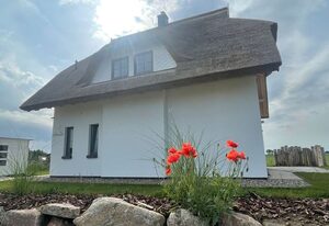 Ferienhaus "Rugard" in Dranske / Lancken – Ferienhaus Rugard mit Panoramasauna und Boddenblick in Dranske