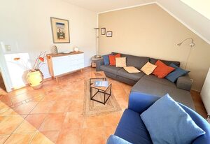 Fewo Meeresrauschen - mit 2 Balkonen und Waldblick – Meeresrauschen – Komfort-Ferienwohnung mit 2 Balkonen & Tiefgarage
