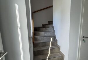 Ferienwohnung Kajüte 1 - neu 2025, mit Balkon – Ferienwohnung mit Balkon & Wasserblick – voll ausgestattet für 2 Personen