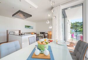 Villa Vogue - Appartement 7 – Ferienappartement 7 in der Villa Vogue Binz für 4 Personen, Meeresblick, am Strand, Kamin