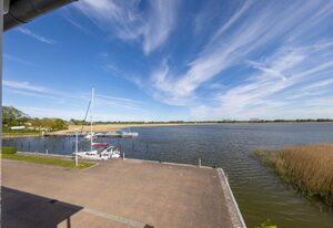 Ferienwohnung Seeblick – Urlaub am Naturhafen Puddemin