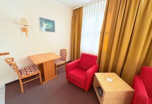 Fewo 8 im Haus Hühnergott - für kleine Familien – Ferienwohnung 8 – Wohlfühlen in Sellin mit Balkon & bester Lage