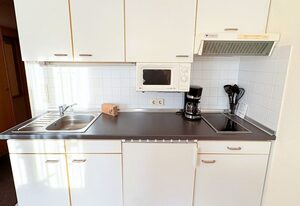 Fewo 8 im Haus Hühnergott - für kleine Familien – Ferienwohnung 8 – Wohlfühlen in Sellin mit Balkon & bester Lage