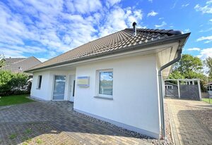 Haus Sanddorn - Urlaubstraum für Mensch und Tier – Ferienhaus Sanddorn – Ihr Familienurlaub mit Garten, Terrasse und Nähe zur Natur