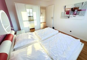 Fewo 15 im Haus Hühnergott - tierlieb und modern – Ferienwohnung 15 – Ihr Rückzugsort in Sellin mit Balkon, WLAN & Hund auf Anfrage