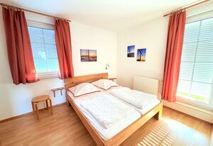Fewo Seelenfrieden 5 - kleine Wohnung mit Terrasse – Gemütliche Ferienwohnung mit Terrasse in Alt Reddevitz – Hund erlaubt