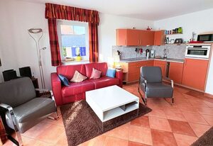 Ferienhaus Carlo - renoviert 2025, top Lage – Hundefreundliche Ferienwohnung mit 3 Schlafzimmern nahe Strand
