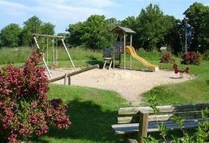 Reetdachhaus Malve 2 – Ferienhaus Malve 2 – Familienglück unter Reet mit Platz für Zwei- und Vierbeiner