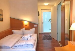 Hafenresidenz Wiek – Hafenresidenz -  Ferienwohnung 13 "Dahlien"