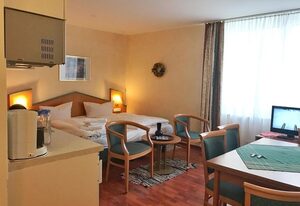 Hafenresidenz Wiek – Hafenresidenz -  Ferienwohnung 13 "Dahlien"