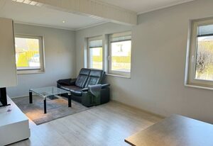 ETW Hausberg 45 - Fr. Schwenn – Großzügiges Ferienappartement in ruhiger Wohnsiedlung