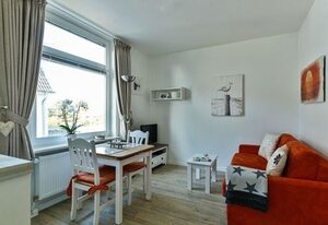 App. 7 in strandnaher Lage - Bäderstil-Villa in Wenningstedt/Sylt
