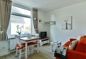 App. 7 in strandnaher Lage - Bäderstil-Villa in Wenningstedt/Sylt