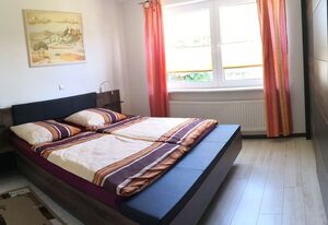 Modern ausgestattetes Ferienhaus mit Terrasse