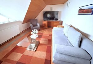 Wohnung Nele 3 mit Balkon direkt am Wieker Bodden – Ferienwohnung Nele 3 - für 4 Personen in Wiek direkt am Bodden