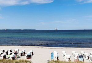 Strandnahes Appartement mit Meerblick