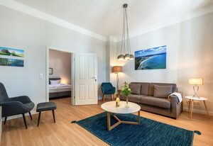 Villa Iduna / Ferienwohnung No. 3 - EG mit Balkon nach Süden