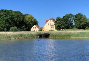 Wohnung im zweiten Obergeschoss des Gutshauses