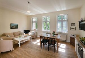 Wohnung im Erdgeschoss des Gutshauses