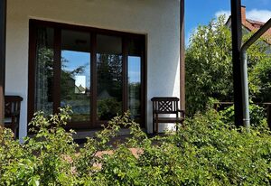 Ferienwohnung Maximus - mit Terrasse und Garten – Ferienwohnung Maximus - Gartenidylle & Morgensonne auf Rügen