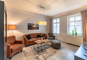 Villa Iduna / Ferienwohnung No. 10 - EG mit Balkon nach Osten