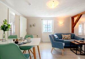 Villa Iduna / Ferienwohnung No. 12a - 2. OG mit Balkon nach Osten
