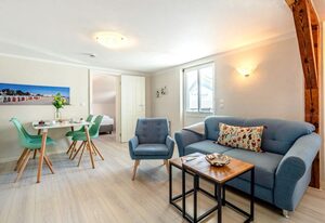 Villa Iduna / Ferienwohnung No. 12a - 2. OG mit Balkon nach Osten