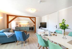 Villa Iduna / Ferienwohnung No. 12a - 2. OG mit Balkon nach Osten