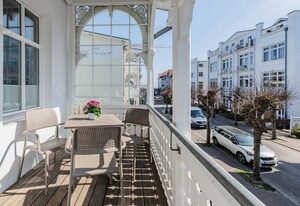 Villa Iduna / Ferienwohnung No. 5 - 1. OG mit Balkon nach Osten